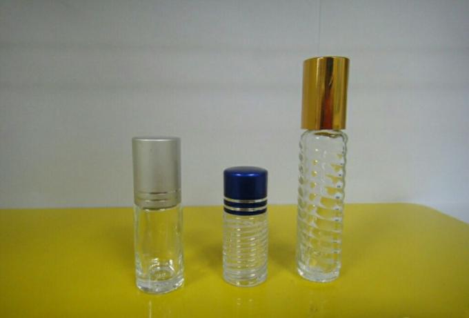 Peiriant Labelu Ffiol Llorweddol Botel Rownd Awtomatig ar gyfer sticer hunanlynol