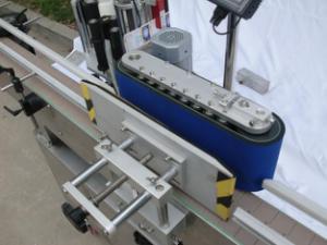 Peiriant labelu potel crwn awtomatig ar gyfer glud labelu nad yw'n sych, achos pren / pacio allforio ar gyfer CE