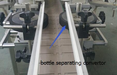 Gwrthwynebu canfod peiriant labelu sticer ochr dwbl awtomatig hud gyda throfwrdd