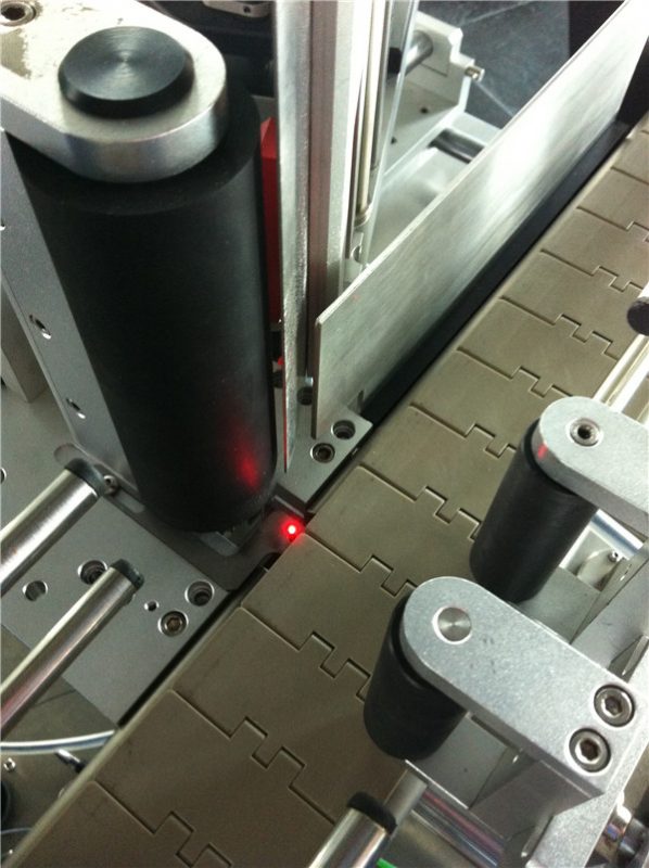 Maes Diod Peiriant Labelu Botel Rownd Afal / Oren / Grawnwin Maes Diod