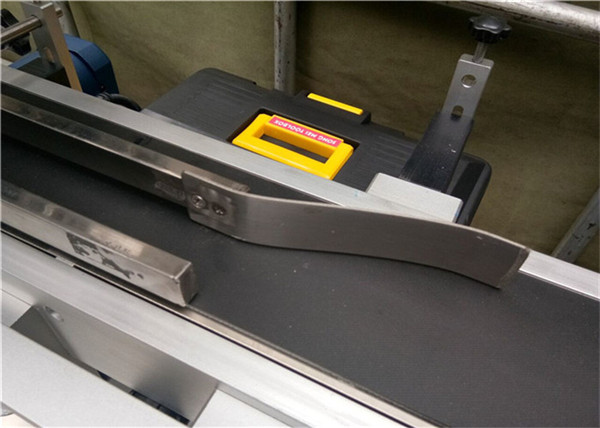 Peiriant Labelu Gorau CE ar gyfer Diod / Diodydd / Cemegol / Meddygaeth Ddyddiol