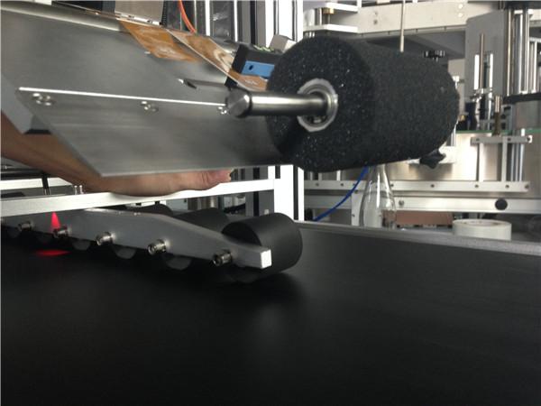 Rholer Cyflymder Uchel Sticer Sticer Peiriant Cam Rheoli Modur