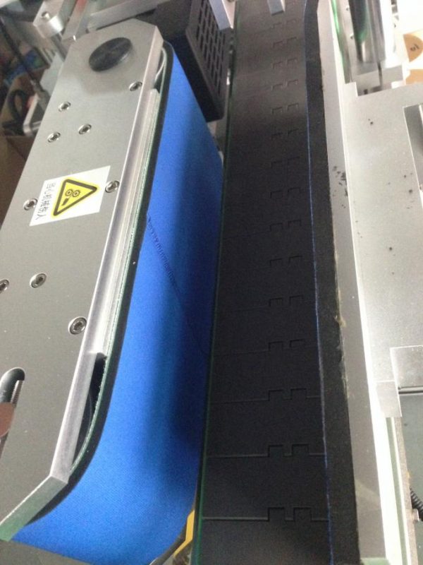 Peiriant Labelu Hunan Gludiog, Peiriant Ymgeisydd Label Ochr Sengl / Dwbl ar gyfer Cap Poteli