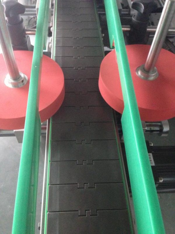 Ymgeisydd Label Awtomataidd Ar gyfer Potel Rownd / Sgwâr / Subuliform