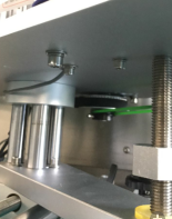 mecanwaith uwch-wasg peiriant labeler potel awtomatig gyda thystysgrif CE