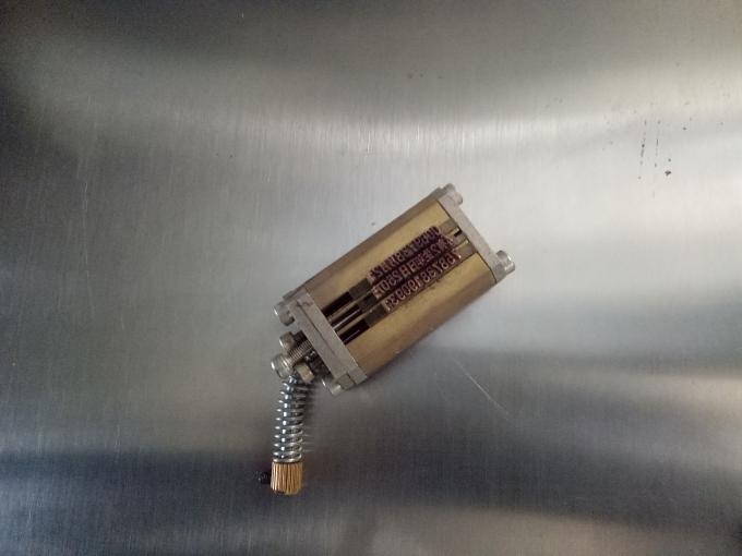 Peiriant Labelu Sticer Ochr Ddwbl neu Ddwywaith wedi'i Addasu Gyda Pheiriant Codio