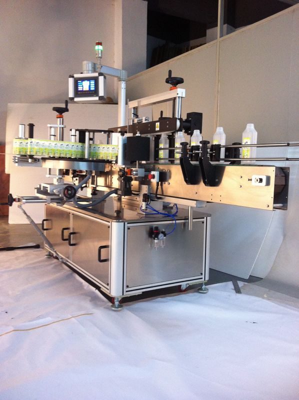 Peiriant Labelu Potel Sgwâr Diodydd Tsieina Cyflenwr Laberi Sticer Ochr Ddwbl