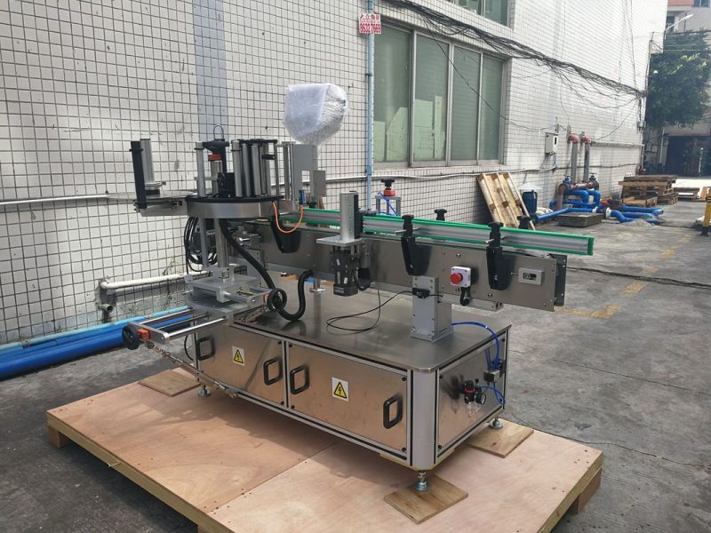 Cyflenwr rheoli Peiriant Labelu Botel Rownd Awtomatig Tsieina Hunan-gludiog